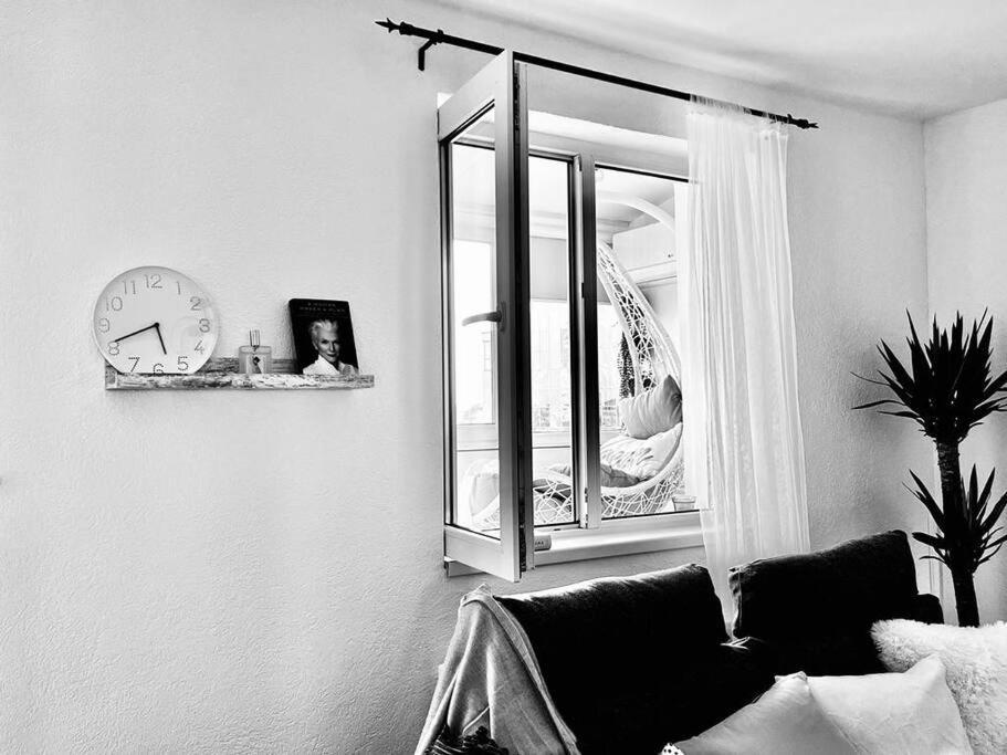 City View Studio In The Heart Of Bucharest 아파트 외부 사진